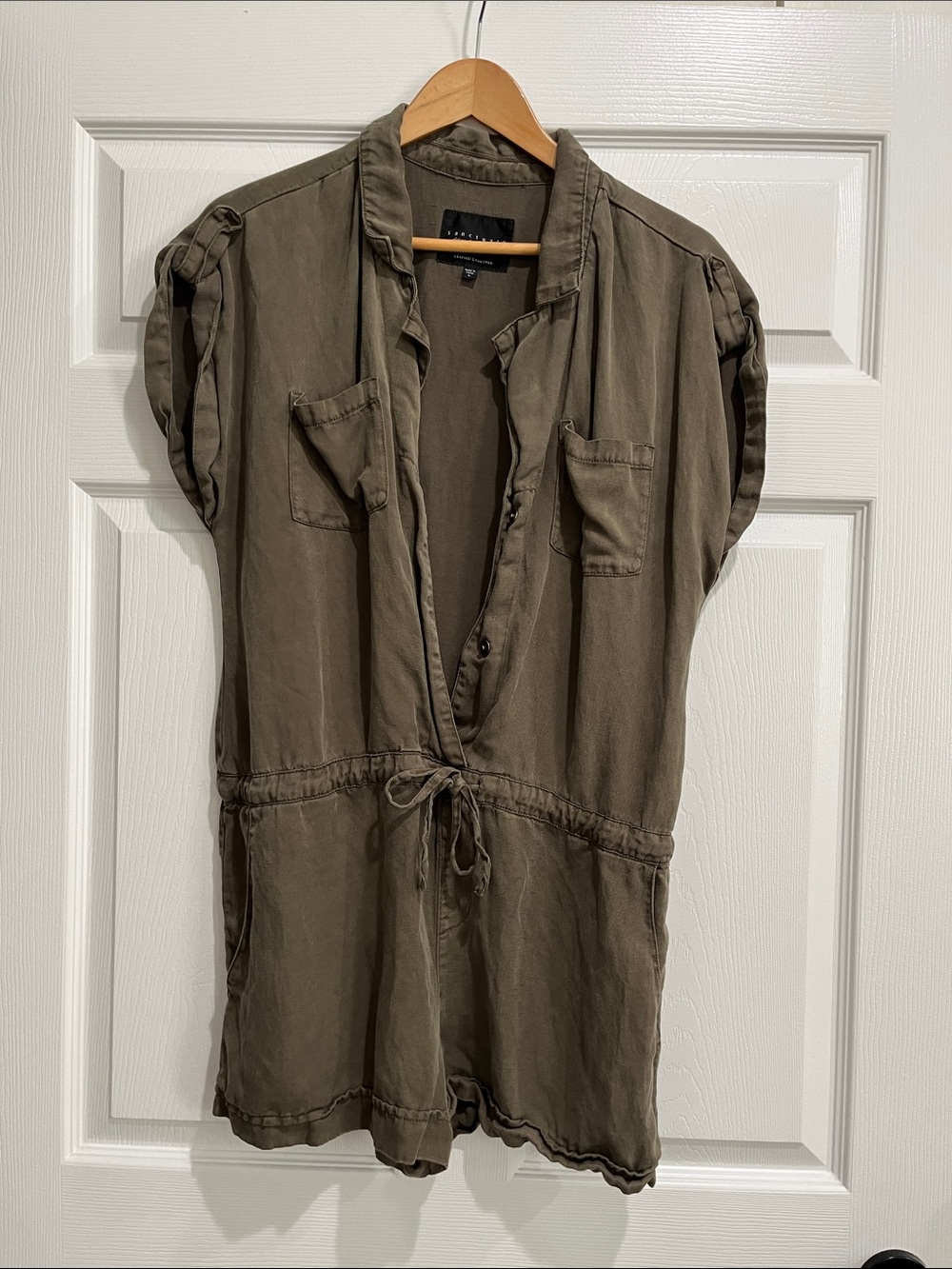 Sanctuary Large Army green chambray linen blend romper